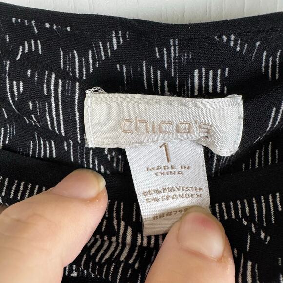 Chico’s Size 1 US 8/10 3/4 Sleeve Sheath Knee Length Black White Gray Stretch - Picture 6 of 12